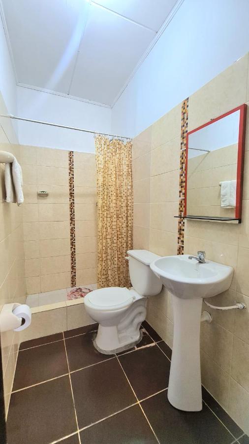 Hostal Maravilla Amazonica Ікітос Екстер'єр фото